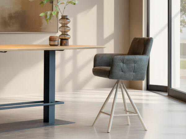 01-Barkruk-midsund-bull-graphite-poot-i-draai-metaalkleur-magnum